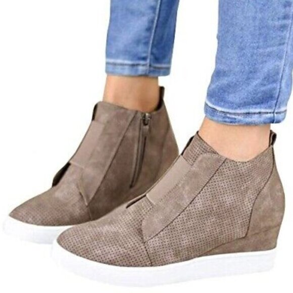 Steve Madden Suede Wedge Sneaker Bootie - Picture 1 of 7